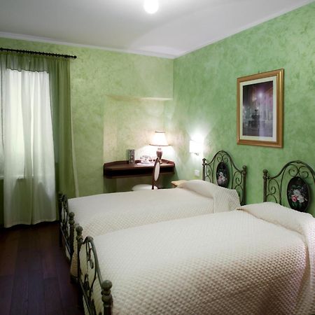 La Portella Bed&Breakfast Fabriano Esterno foto