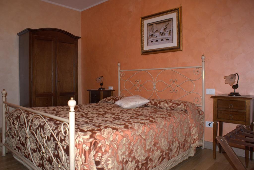 La Portella Bed&Breakfast Fabriano Esterno foto